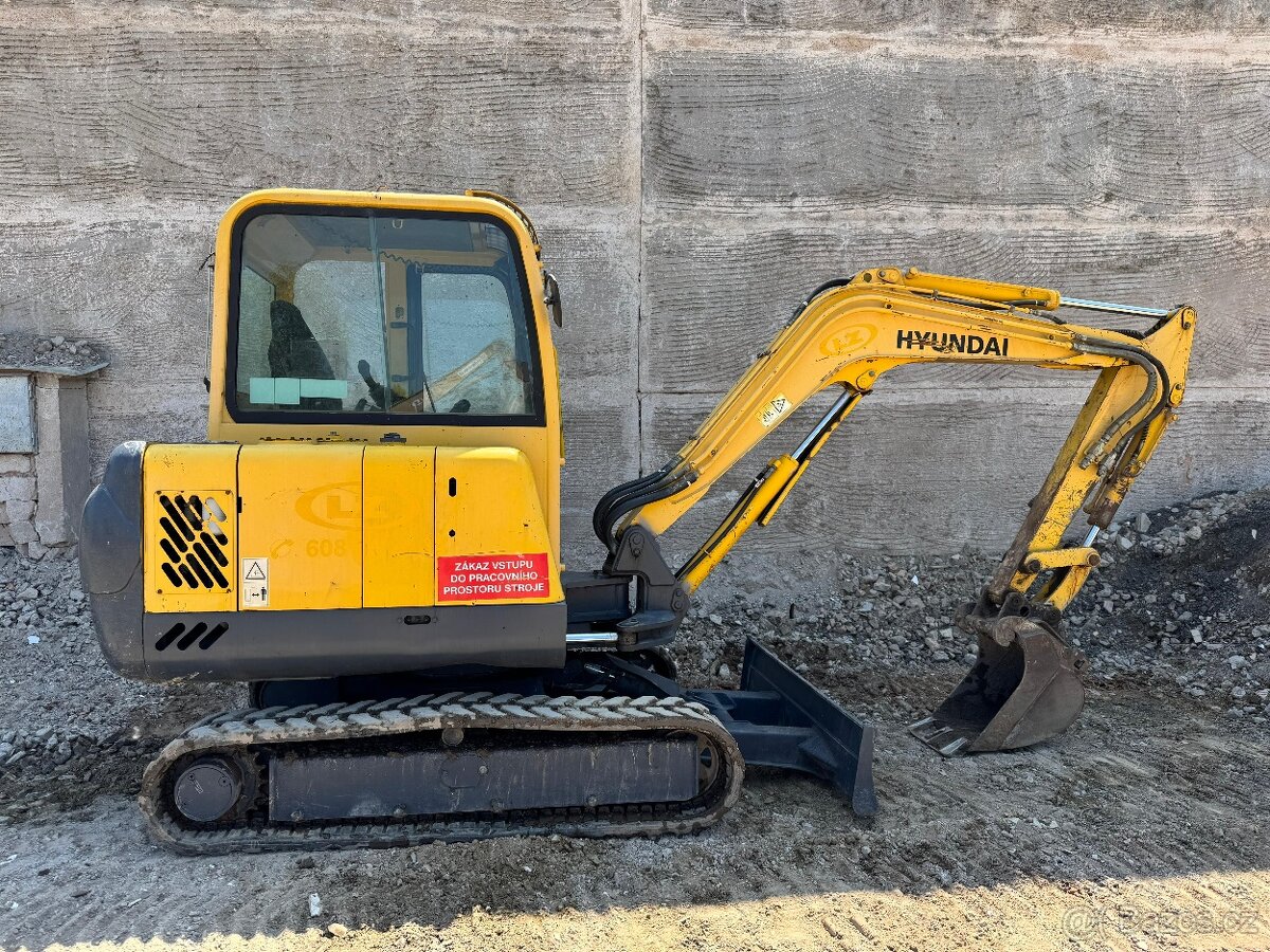 Hyundai Robex 35-7 - 5