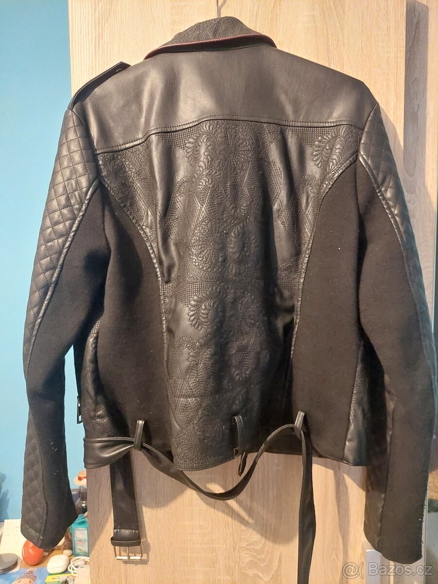 Bunda kožená křivák Desigual - 5