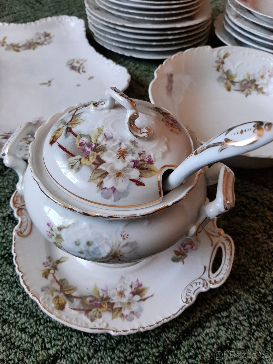 Starožitný porcelánový servis - 5