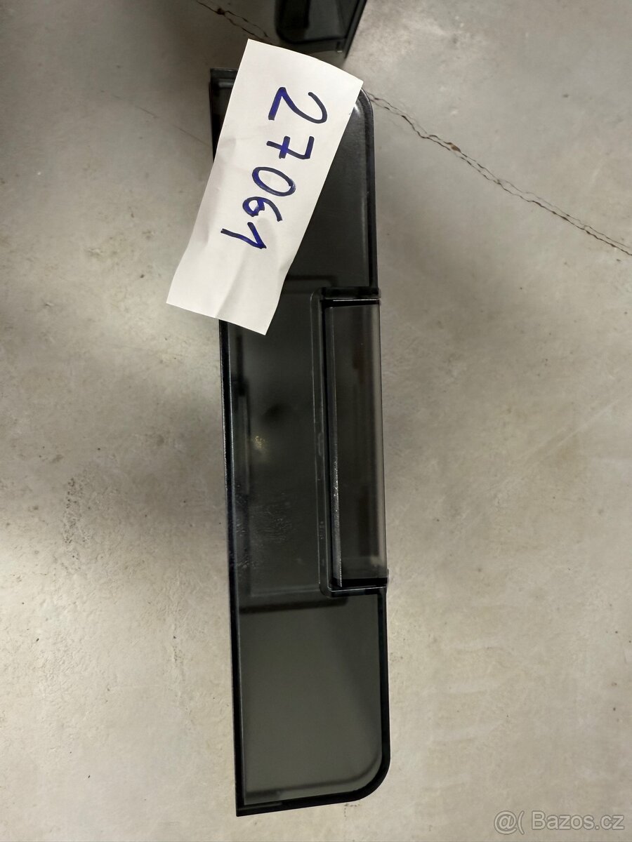 Zásobníky na vodu kávovaru De'Longhi - 5