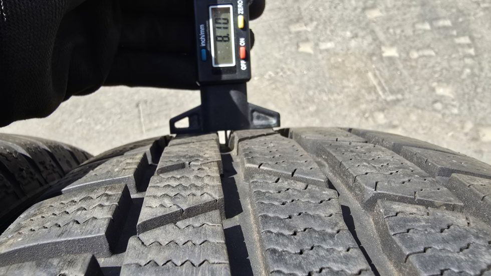 Zimní pneu 205/60/16 Continental - 5