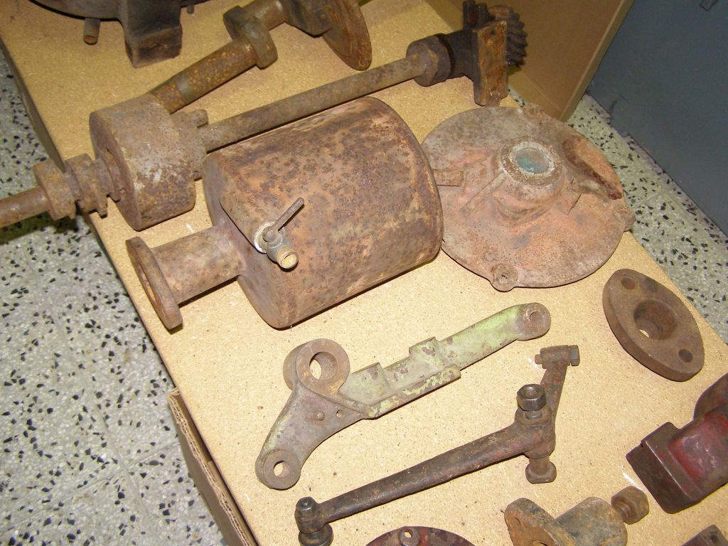 Prodám díly ze stabilního motoru Lorenz 3-4 HP. - 5