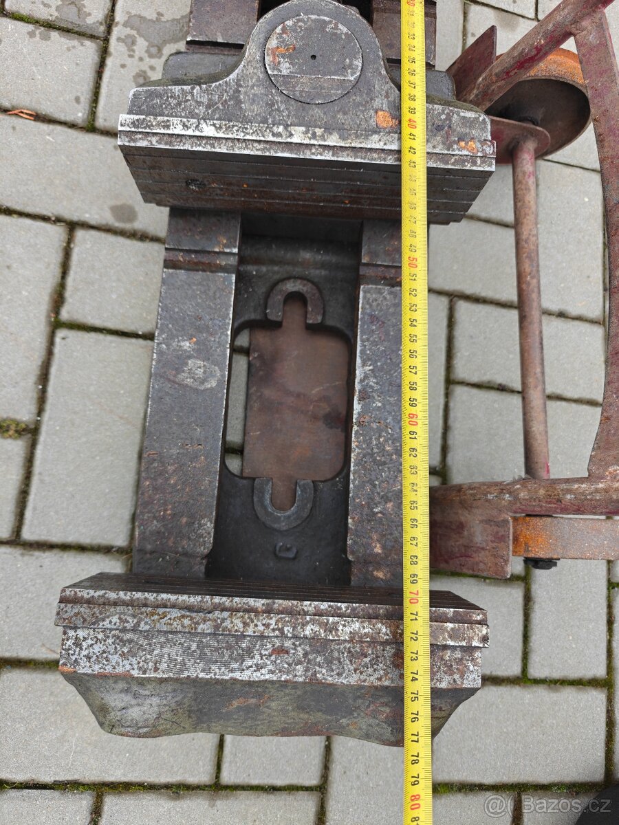 Velký strojní svěrák - 5