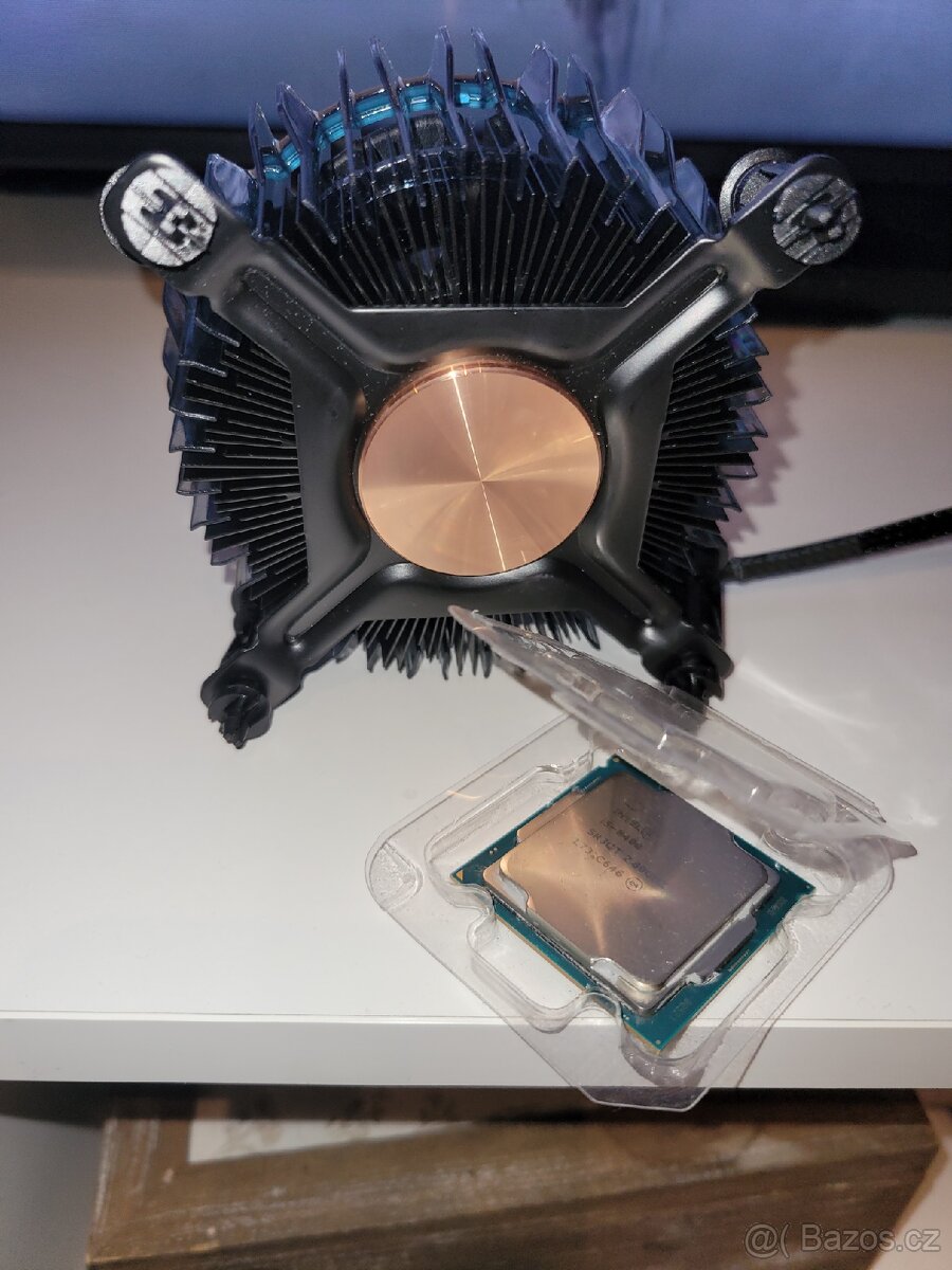 Intel Core i5-8400 + chlazeni Intel - 5