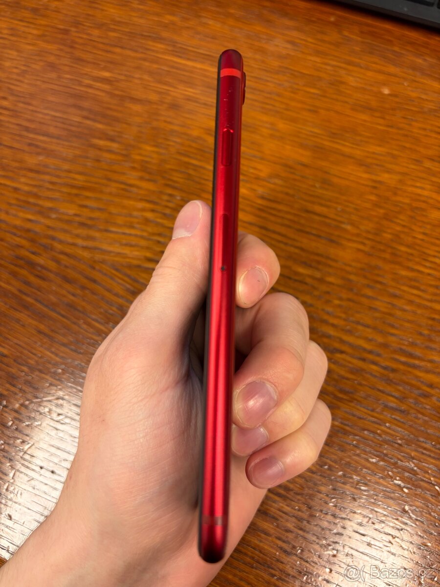 iPhone SE 2022 (3. generace) - 5