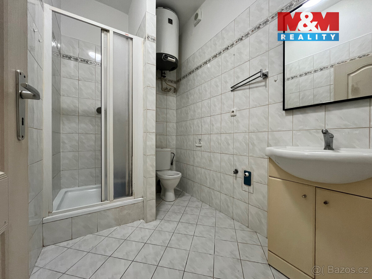 Pronájem bytu 2+kk, 55 m², Strakonice, ul. Palackého náměstí - 5