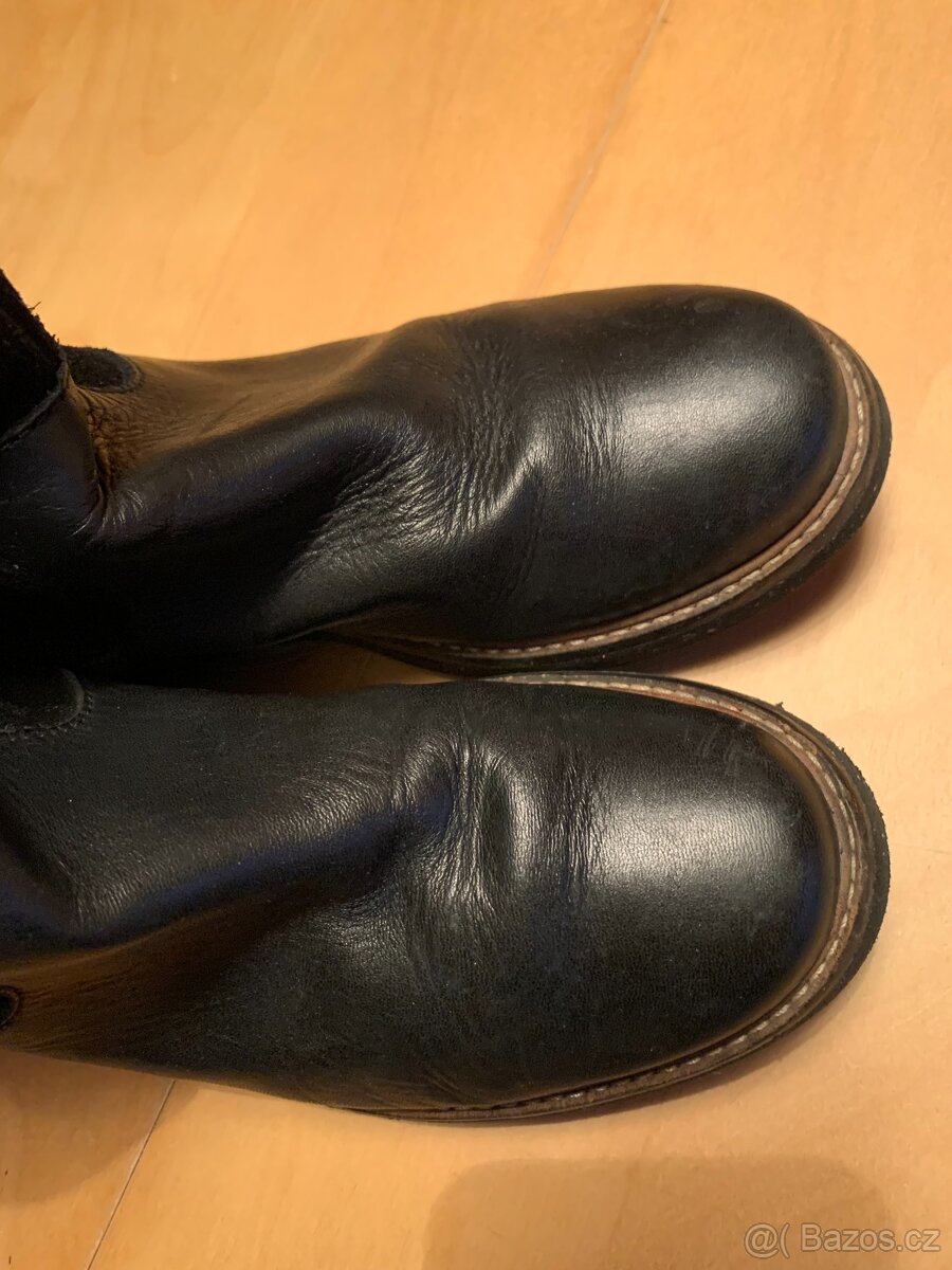 kotníkové kožešinové kozačky zn. Clarks - vel. 38 - 5