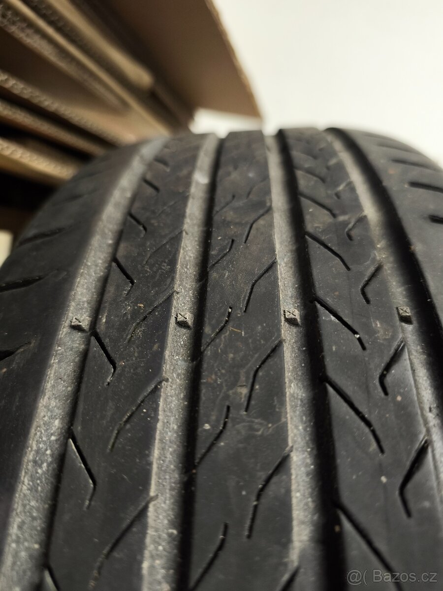 215/60/18 letní pneu Continental - 5