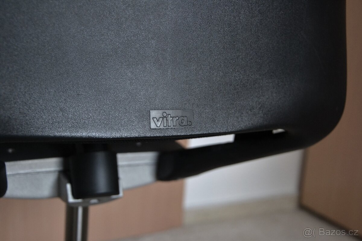 Kancelářská židle - Vitra ID Soft pc 22 500,- - 5