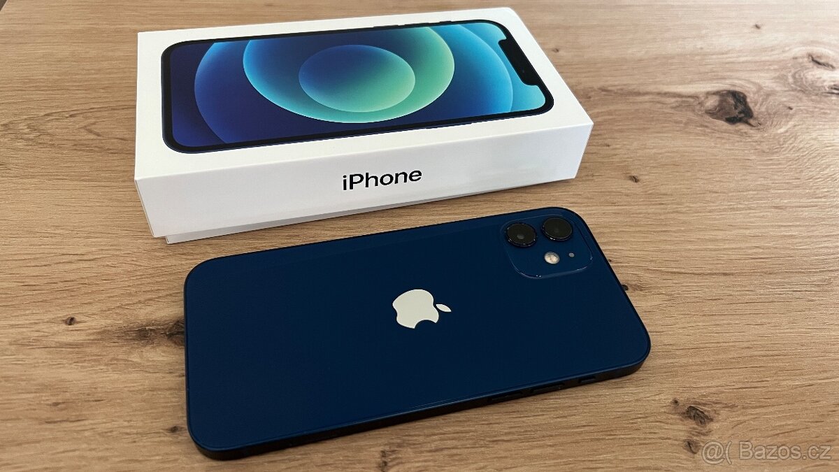 Apple iPhone 12 64GB, příslušenství, 3990Kč - 5