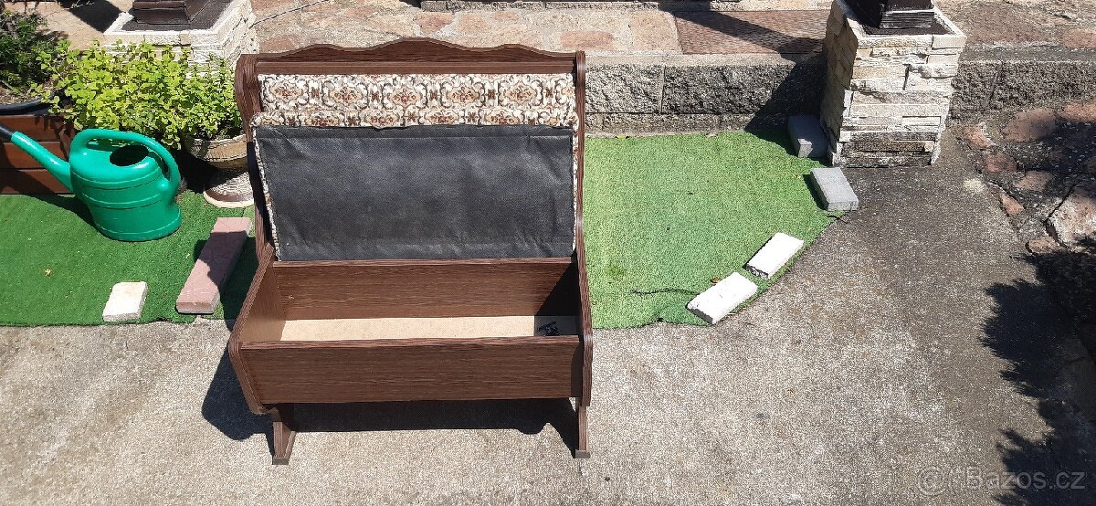 Kuchyňská linka z masivu + Rohové sezení - 5