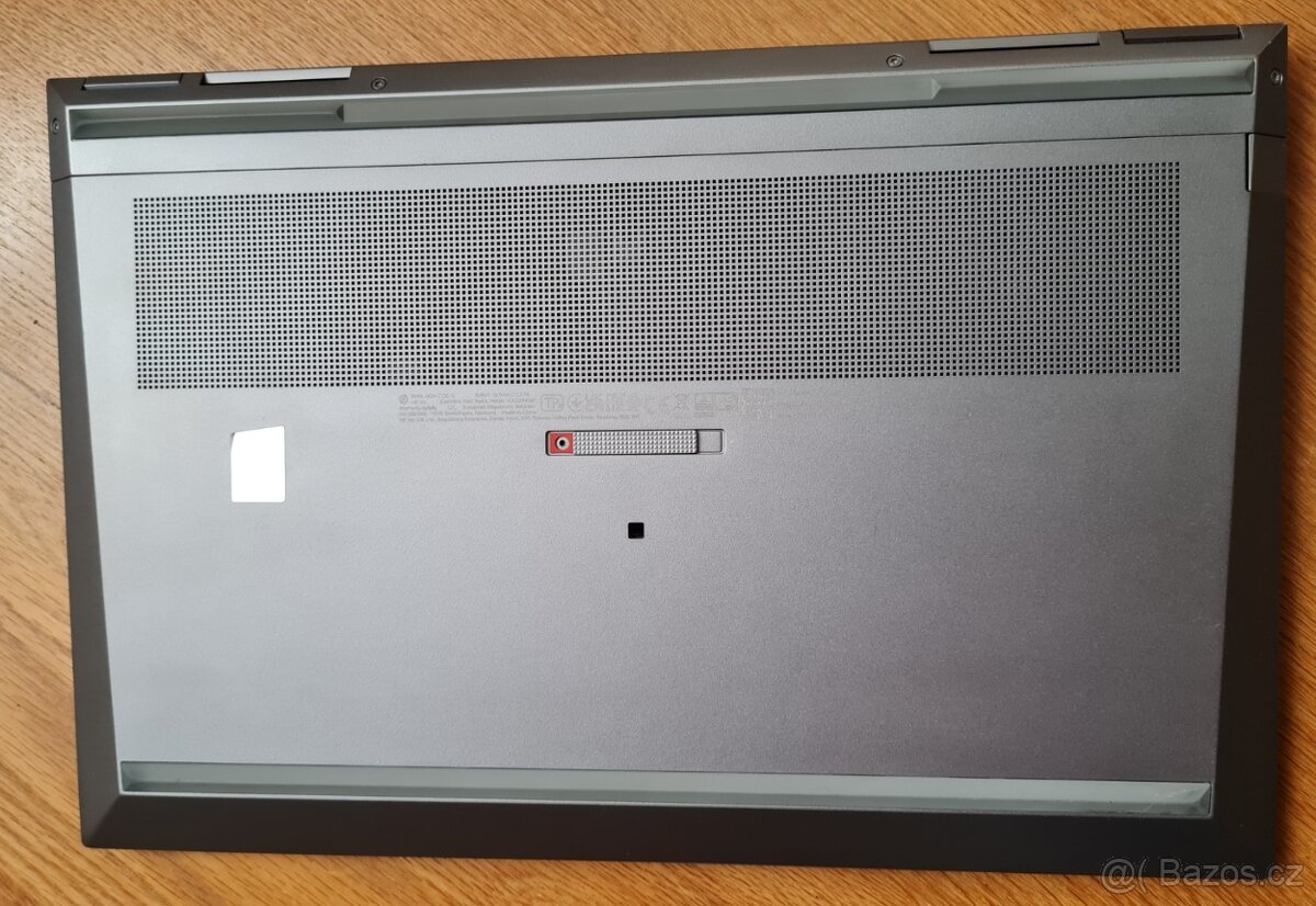 Nádherný HP ZBook Fury G8 1TB/64GB CZ keyb 4 sloty Nvme dock - 5