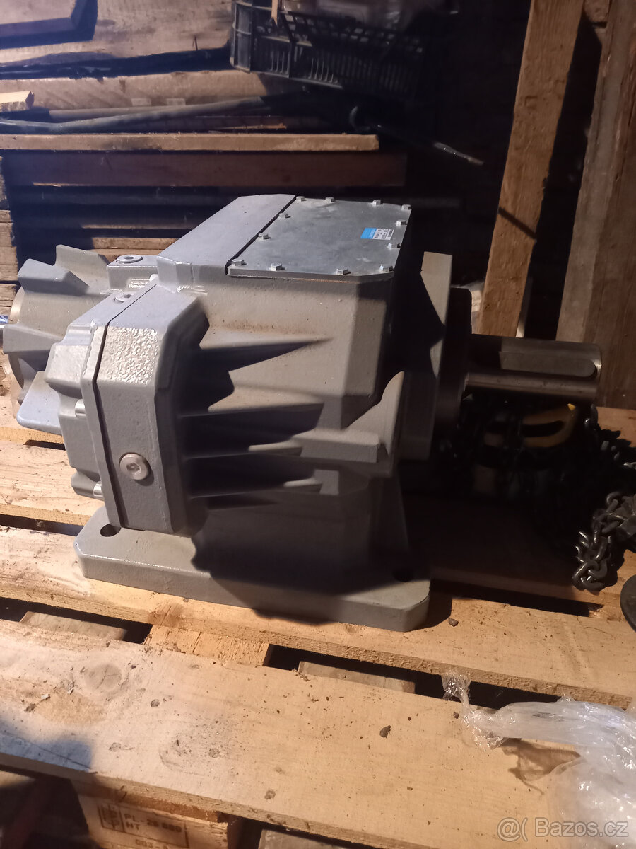 nová čelní převodovka pro mve,vodní turbína - 5