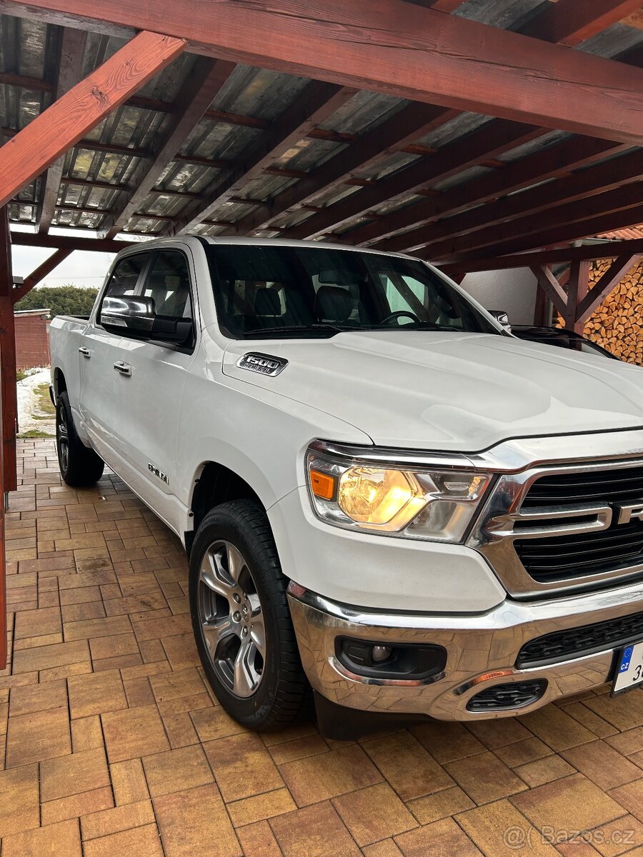 RAM 1500 5.7HEMI 4x4 2018 - 5