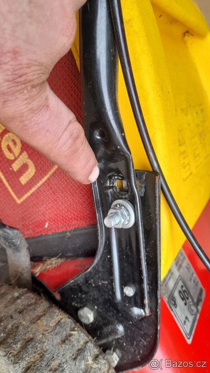 Benzínová sekačka Volf Garten 46 cm - 5