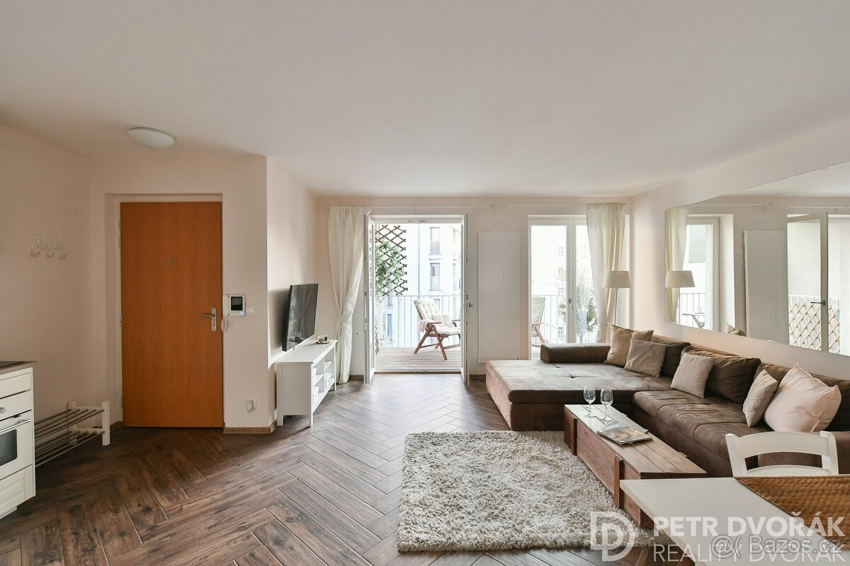 Pronájem bytu 3+kk 68 m² ulice Záhřebská, Praha 2 - část obc - 5