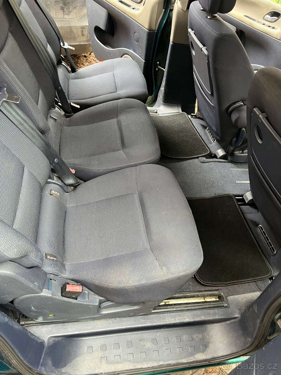 Renault Espace 2.016v - 5