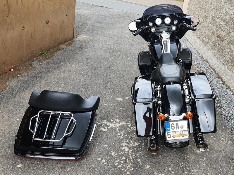 Harley Davidson FLHX Street Glide - 5