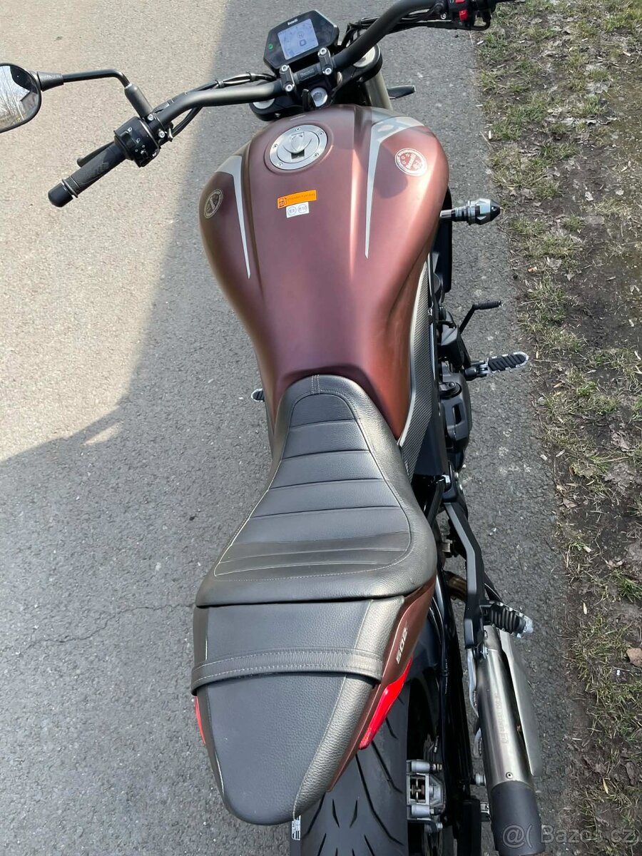 Motocykl Benelli 502c - 5