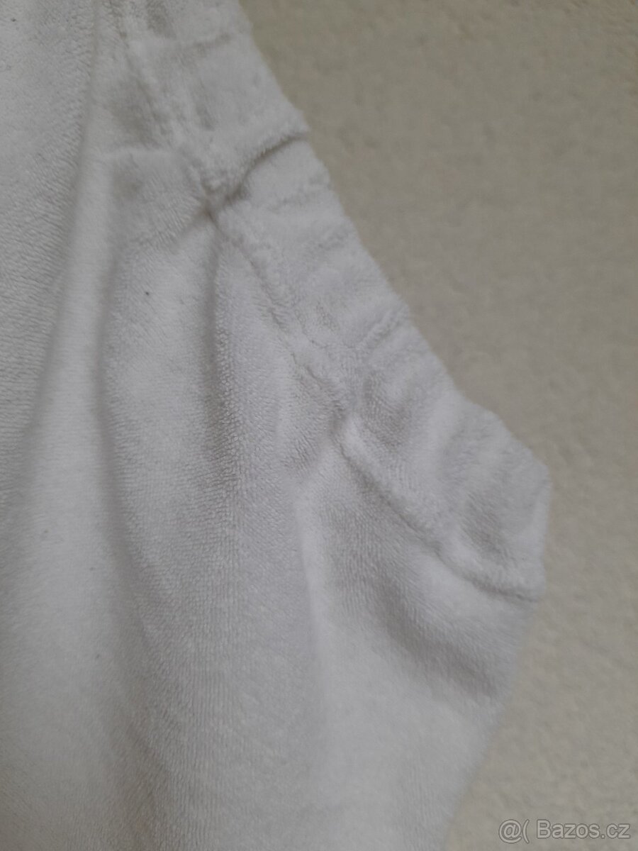 Různá prostěradla - fialové a bílé - 5