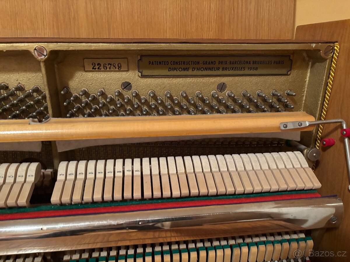 Pianino PETROF - 5