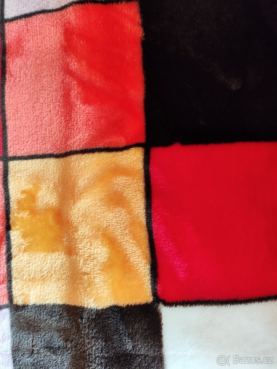 Přehoz na pohovku a křesla a polštářky - 5