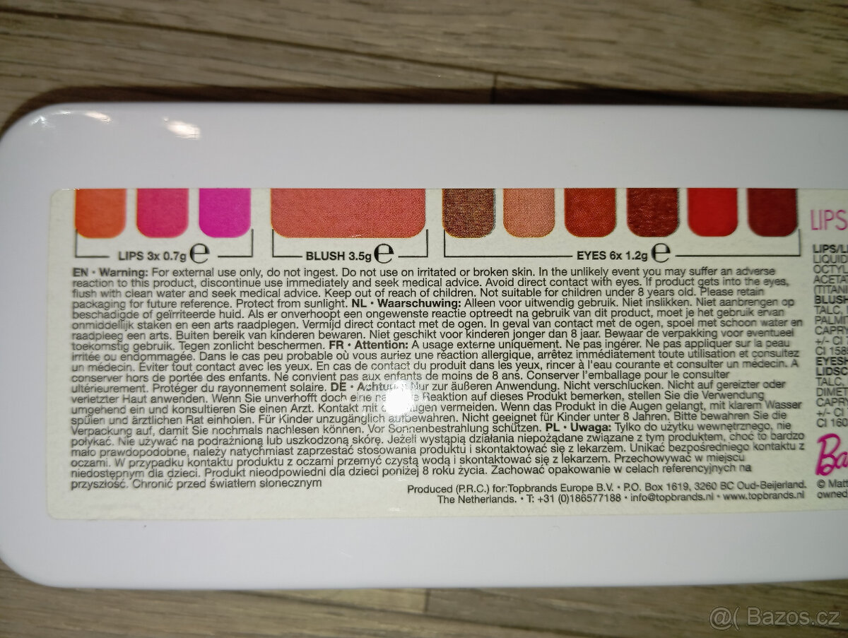 Makeup kazeta Barbie: oční stíny, tváře, rty - 5