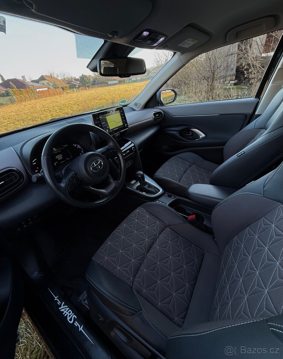 Toyota Yaris Cross 4x2 1.5 Hybrid Elegant- 15.000 km - 5