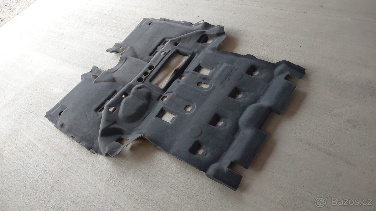 Nissan Pathfinder R51 : Koberce - 5