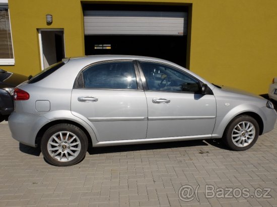 Chevrolet Lacetti 1,4i, Klima, ČR, serviska - 5