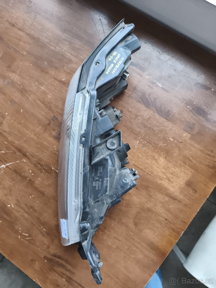 Přední světlo Mitsubishi Space wagon - 5