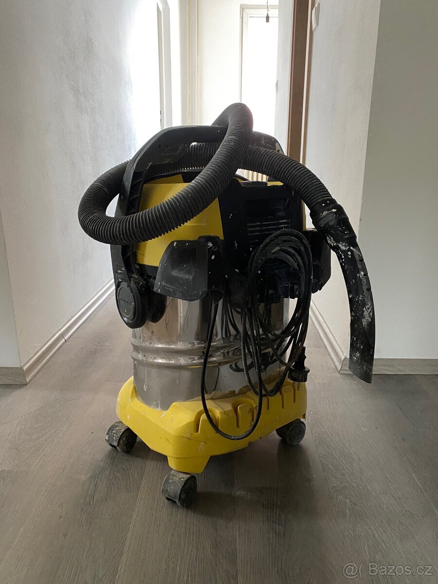 Vysavač Karcher WD5 Premium - 5