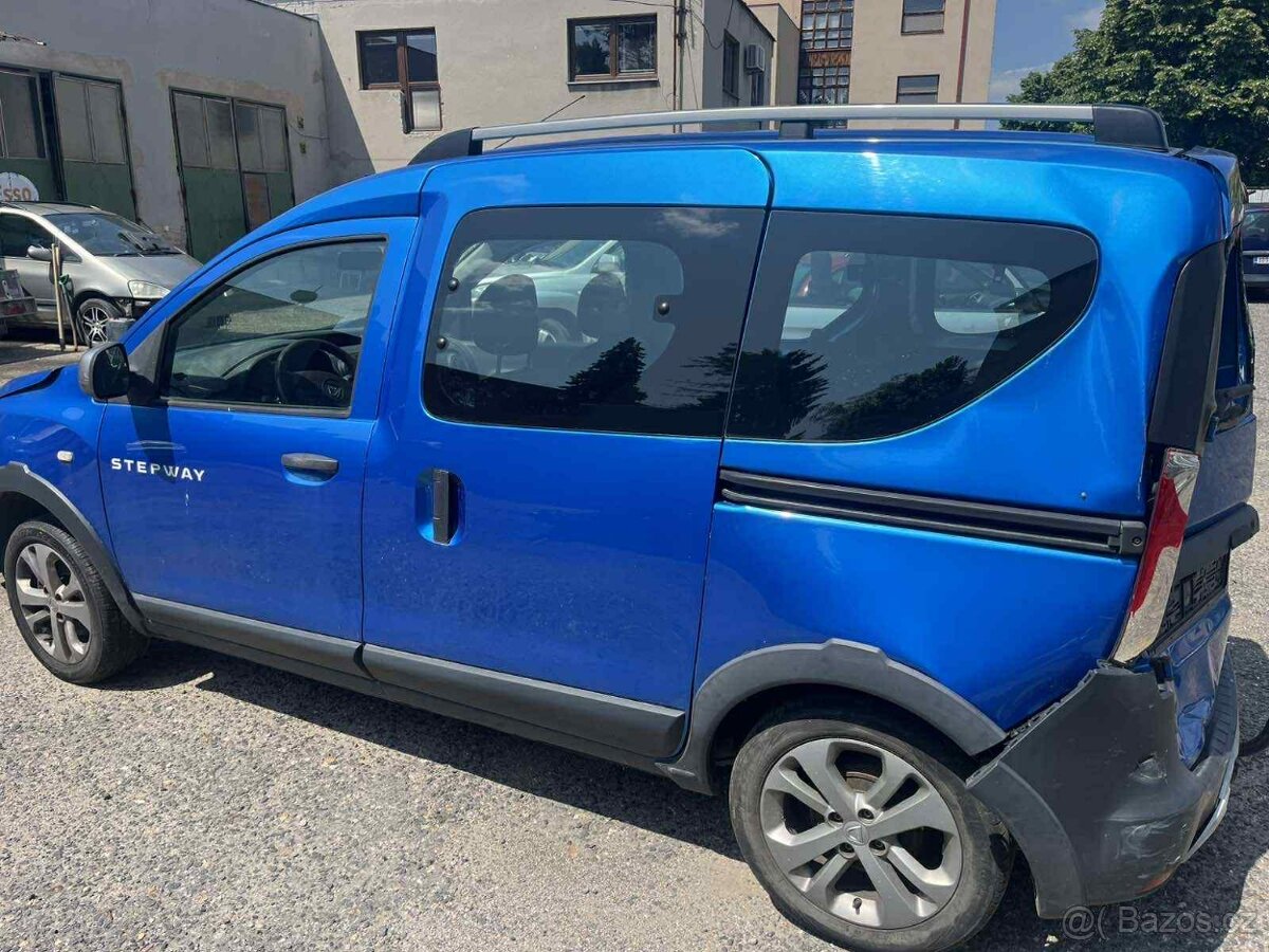 DAcia Dokker - 5