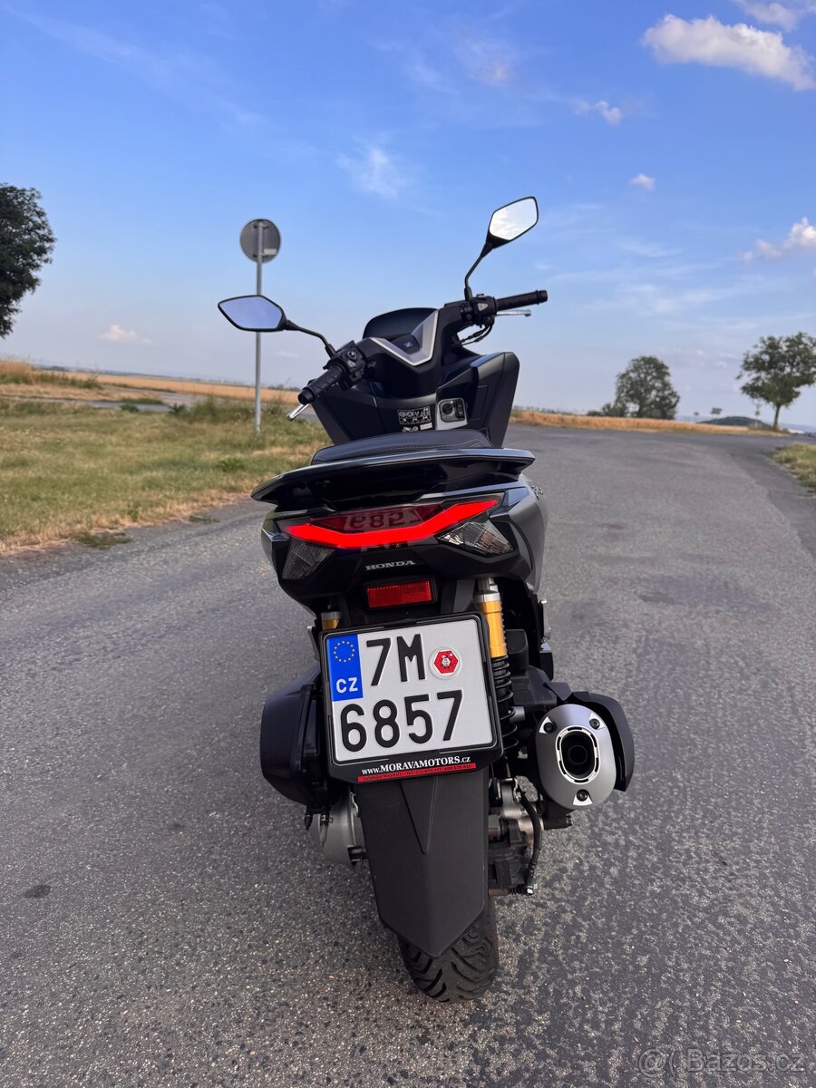 Skútr Honda pcx 125 - 5
