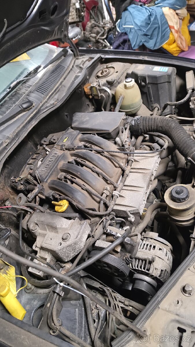 Renault Megane - 5