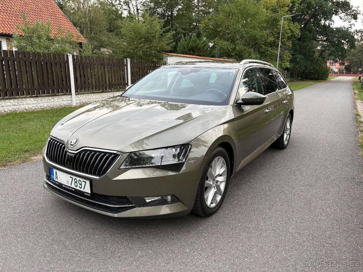 Škoda Superb 3 Combi Style 4X4 - 5
