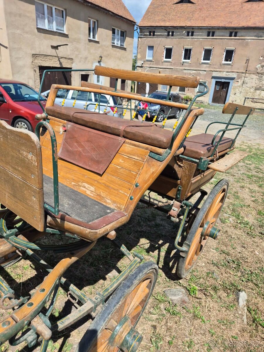 Historický kočar /bryčka Kramer - 5