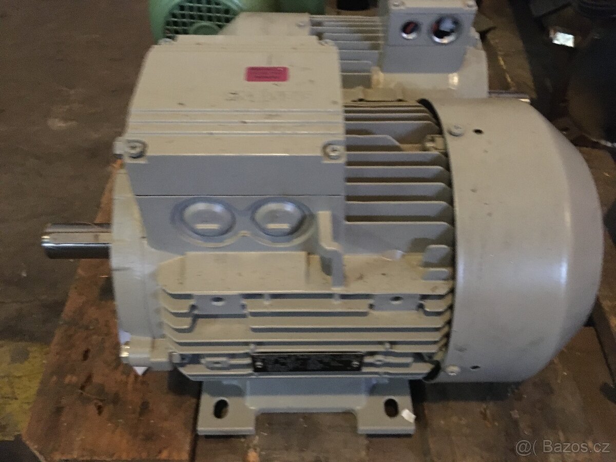 Elektromotory Siemens a Techtopp vhodné na cirkulárku - 5