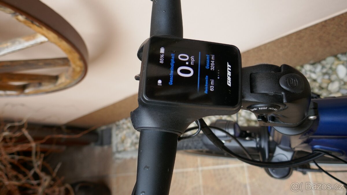 TREKINGOVÉ ELEKTROKOLO GIANT Explore - 5