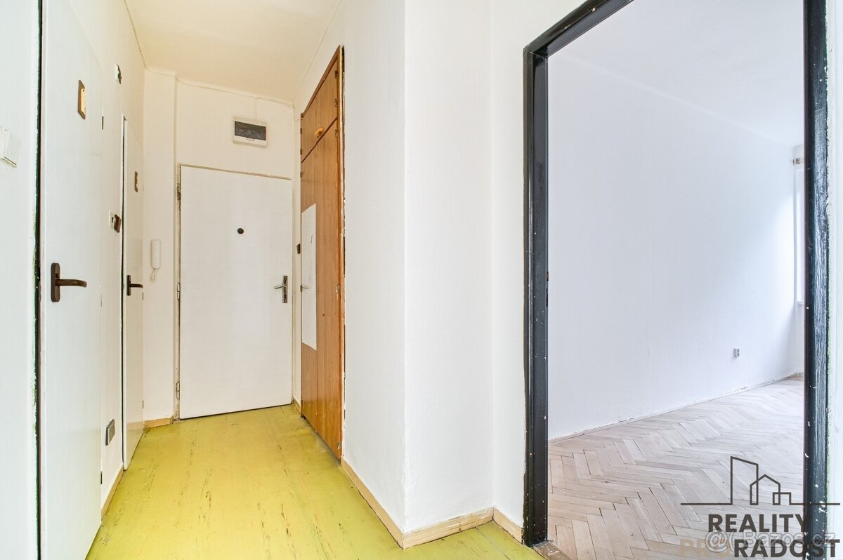Prodej družstevního bytu 3+1 s lodžií v Ostravě-Porubě - 5