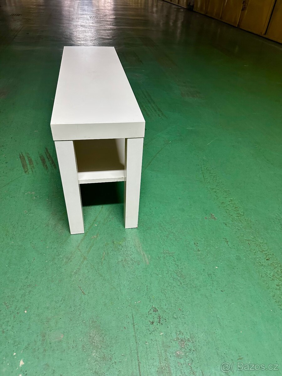 Prodám konferenční stolek IKEA Lack - 5