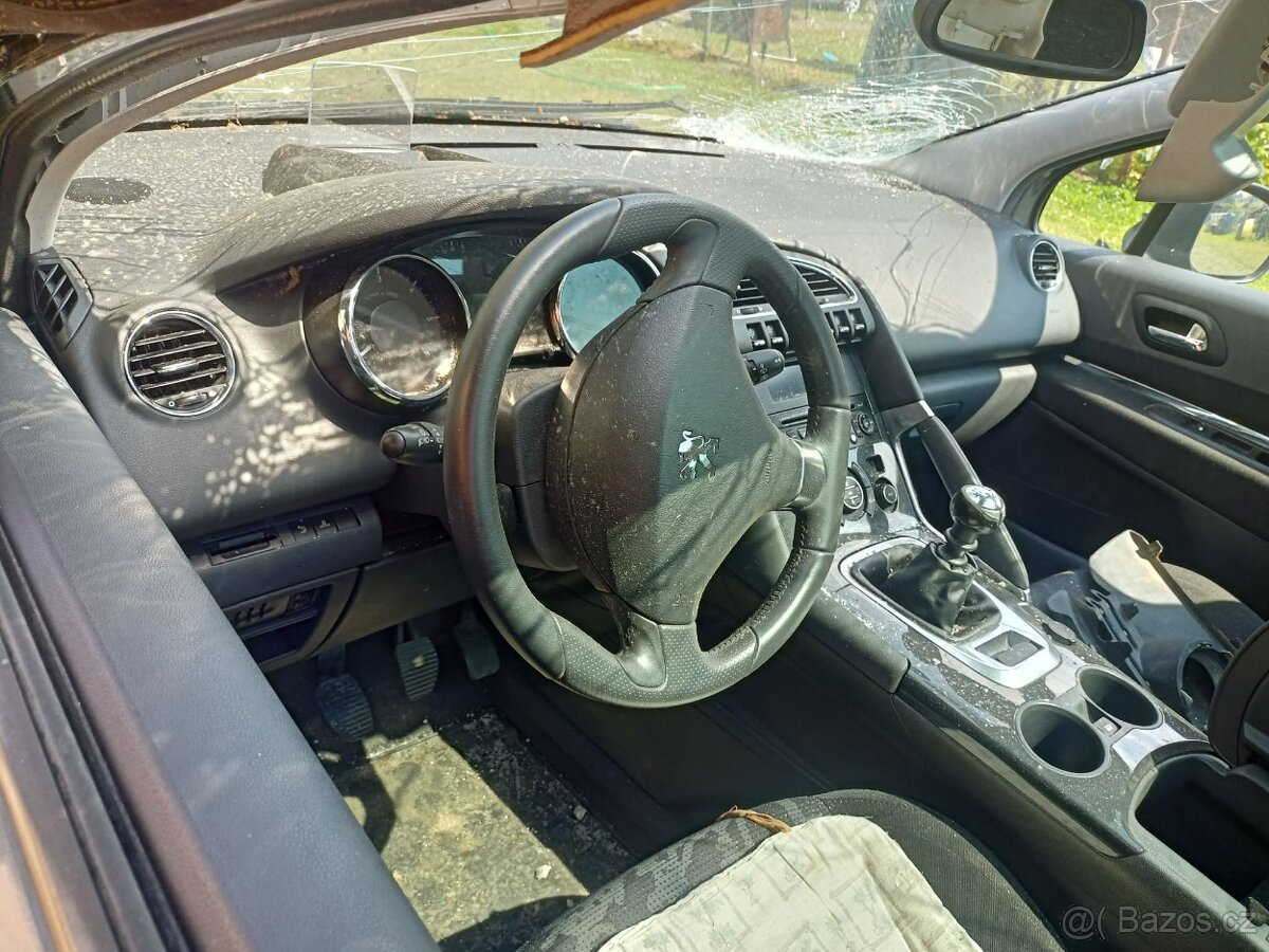 Peugeot 3008 1.6 HDI - 5