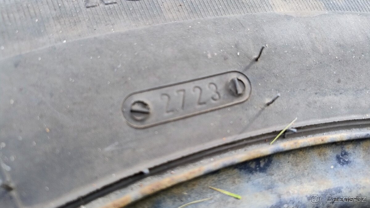 Pneu+ disky  kola 215/65 R16 zimní, SUV , 4x4 - 5