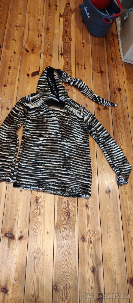 Prodám ručně pletené svetry - 5