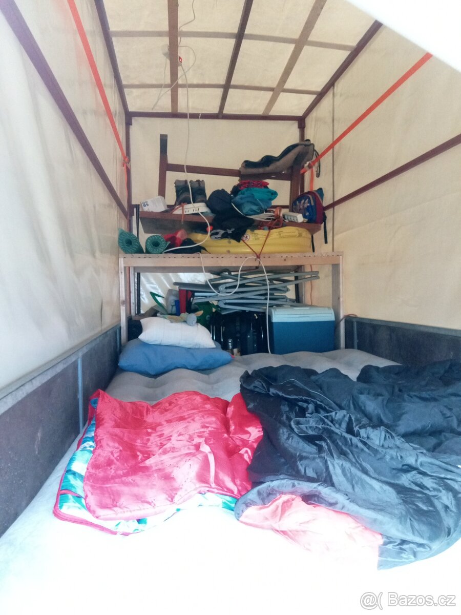 Přívěsný vozik s velkou plachtou - 5