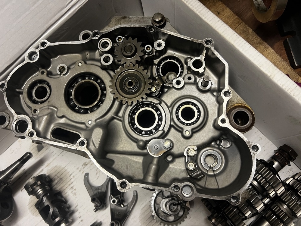 Díly motoru yamaha YZ250F 2008