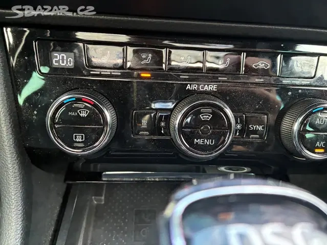 ŠKODA SUPERB SPORTLiNE2.0 TDI 140 KW 4x4 - 5