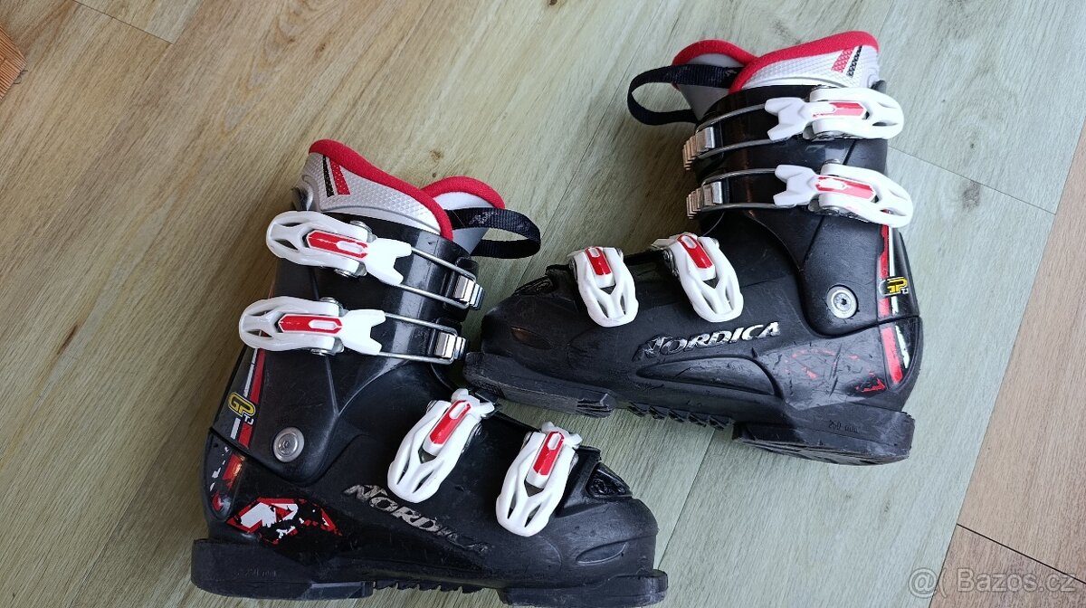 Lyžáky Nordica GPTJ stélka 21,5cm - 5