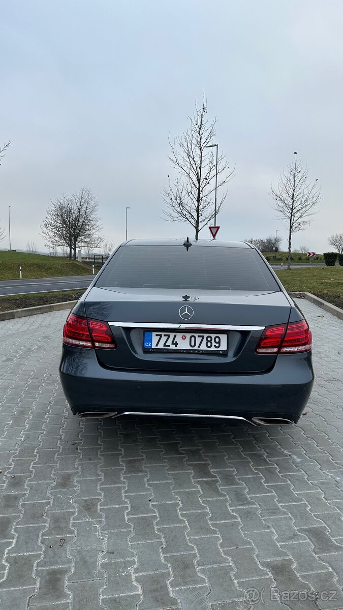 Mercedes-Benz E 350 BlueTEC Avantgarde, rok 2015 - 5