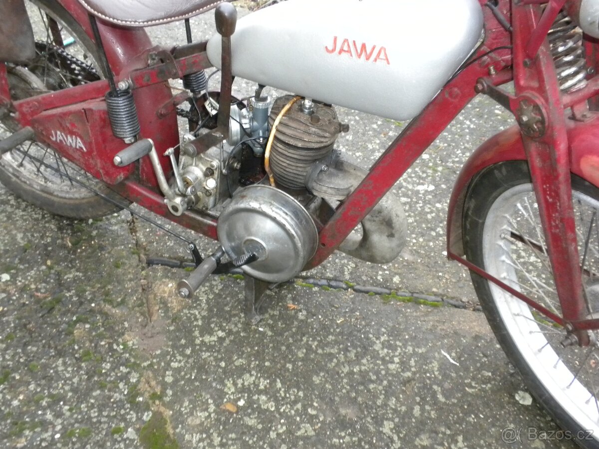 JAWA VILLIERS r.v.1934 bez dokladů dlouhá léta na půdě - 5